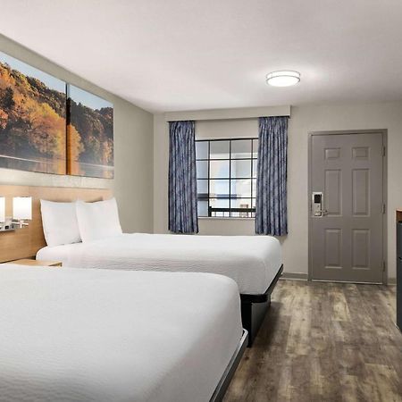 Days Inn By Wyndham Fulton Εξωτερικό φωτογραφία