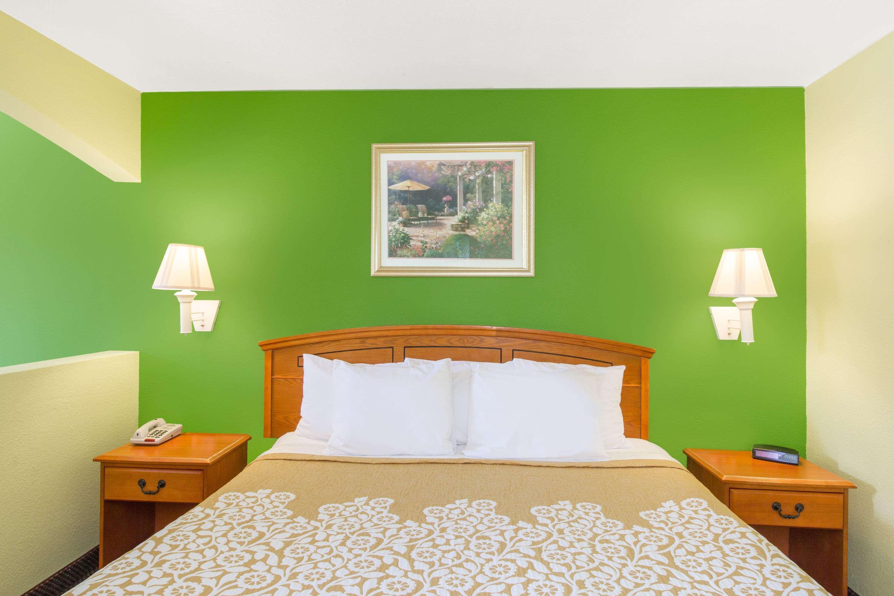 Days Inn By Wyndham Fulton Εξωτερικό φωτογραφία